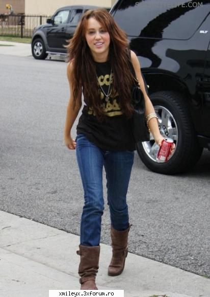 ♥Gallery♥Photo♥ - ♥♥♥♥& - Miley Cyrus[Miley Stewart/Hannah Montana ]